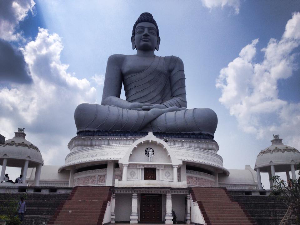 SasankaAnde's tweet photo. @AndhraPradeshCM #ClickAP 
Place :Amaravathi Guntur Dt
Courtesy by @SasankaAnde http://t.co/9TtOoX5h2M