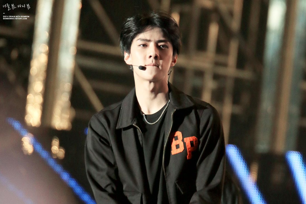 bombom_sh's tweet photo. 150525 #sehun #세훈 http://t.co/qU9mUNpLja http://t.co/VAnIogEA0z http://t.co/5n6DAbfxl0