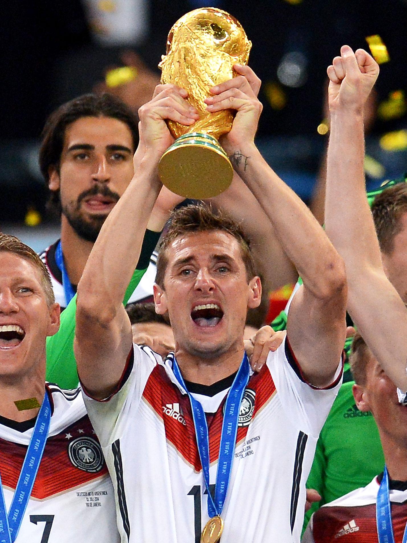 Happy 37th birthday to Germany legend, and all-time World Cup record goal-scorer with 16 goals, Miroslav Klose. 