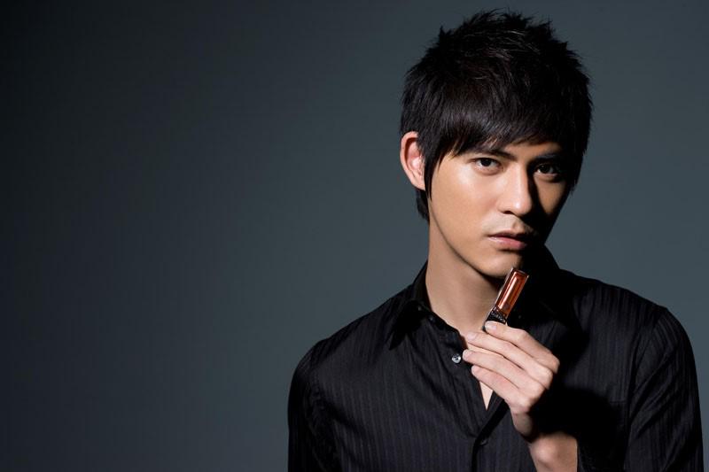 Happy Birthday Vic Chou!!aktor,penyanyi dan model iklan ini kini berusia 34 tahun :) 