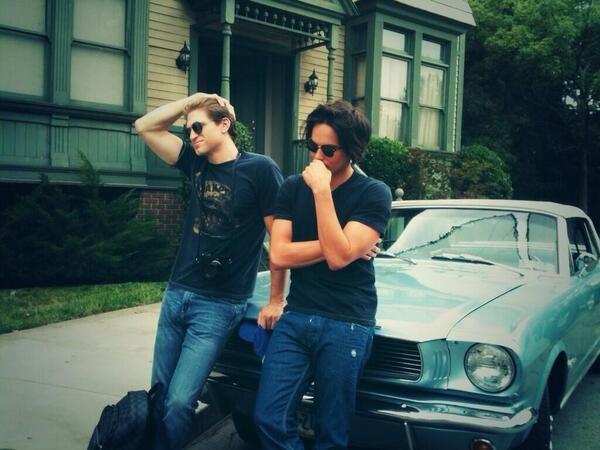 Violet_Val_Dez's tweet photo. I'm the best sister ever. Got my brother's best friend from cali to come and visit @KeeganOberlin @Kol_Valdez http://t.co/1F2DNO06fK