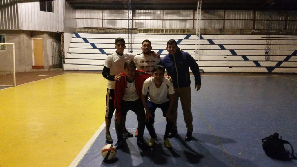 OgutierrezFour's tweet photo. Buen juego con mis hermanos @chanovelasquez &amp; @AlvaroMadrid6 http://t.co/iHwotdztQd