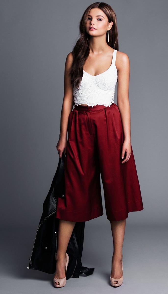 Risto's tweet photo. @StefanieScott looks incredible in @risto pants
#stefaniescott #risto http://t.co/98dO0Vb40C