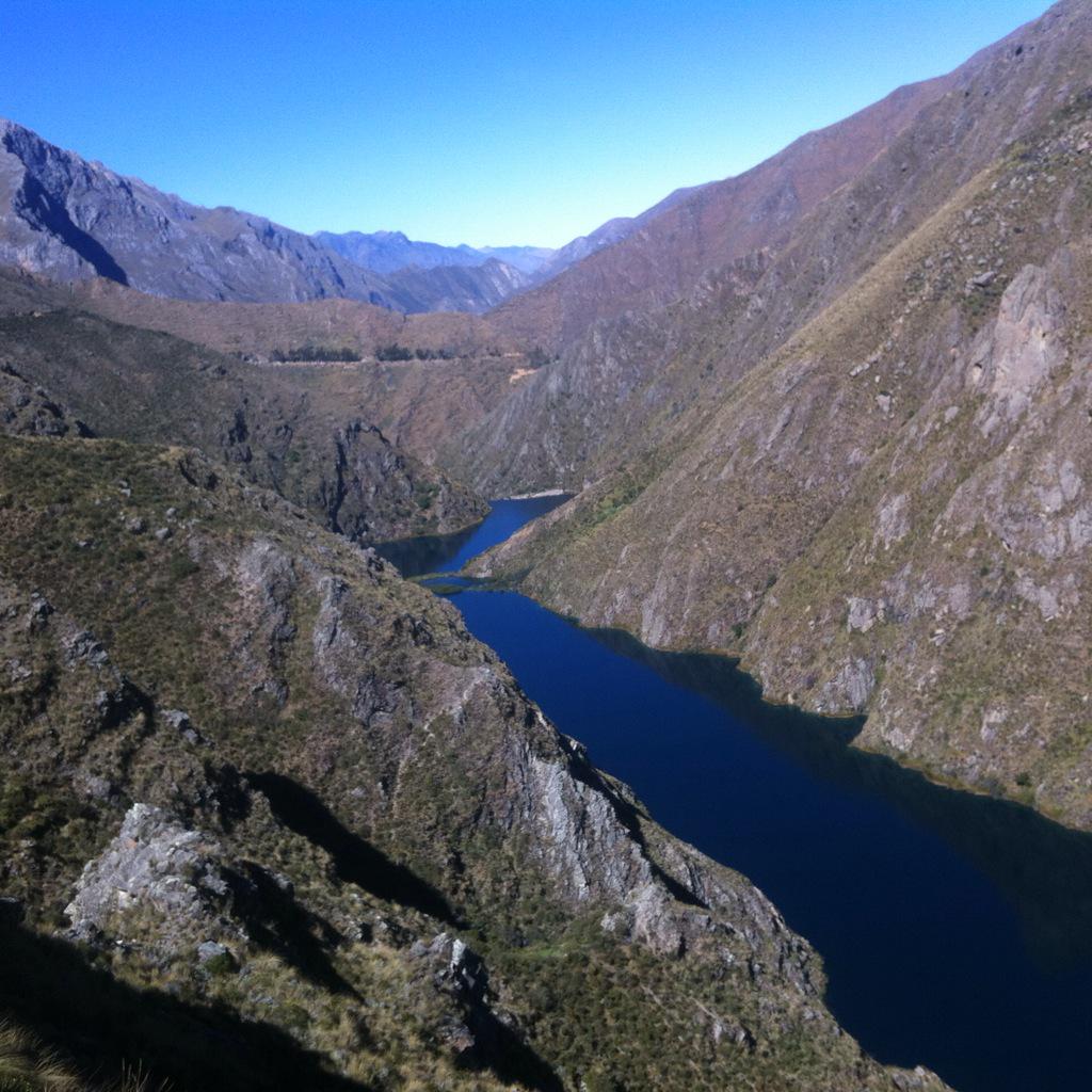 Mikedilaura90's tweet photo. @worldtravelgems Huancaya district, Peru. Rio Canete flowing through the never ending Peruvian Andes! #Peru http://t.co/hdRjNSHyDU