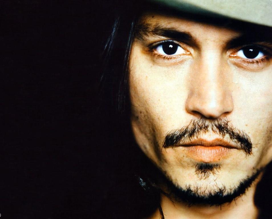 Jack Sparrow (also known as Johnny Depp to his friends) :p turns 52 today! Happy Birthday Ye old matey! 