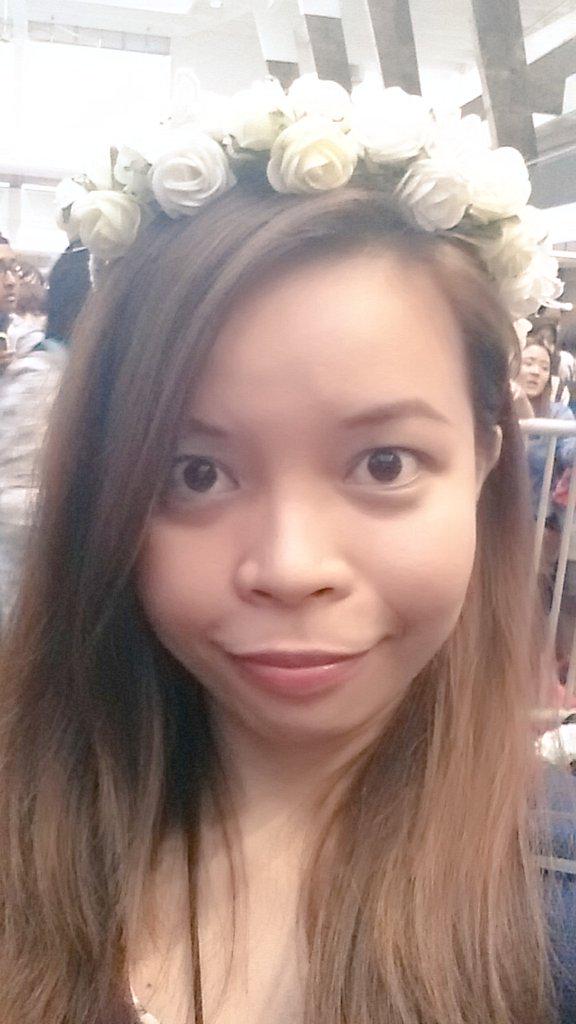 hannahopia's tweet photo. I'll be thick-faced today 😂😂😂
#다크서클
#ArmySelcaDay 
During #TRBinMY #HelloSession http://t.co/4uzrlcUJgQ