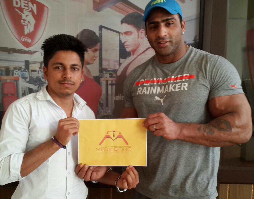 mediadting's tweet photo. Poster Launched by world's first Pure Veg bodybuilder Varinder Singh Ghuman http://t.co/wPOzGFklkE