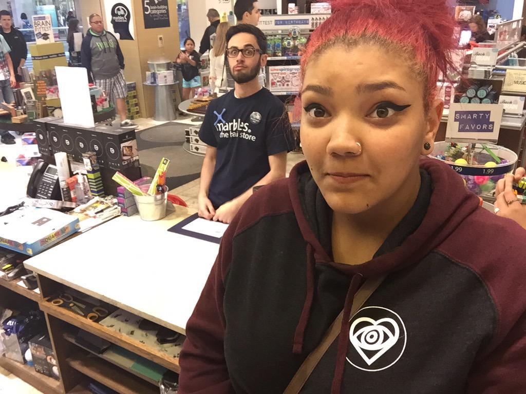 audrianaism's tweet photo. tbt to like last week when I got a selfie stick and only used it to take these pictures #matwithonet #costa http://t.co/vDAWVaXABb