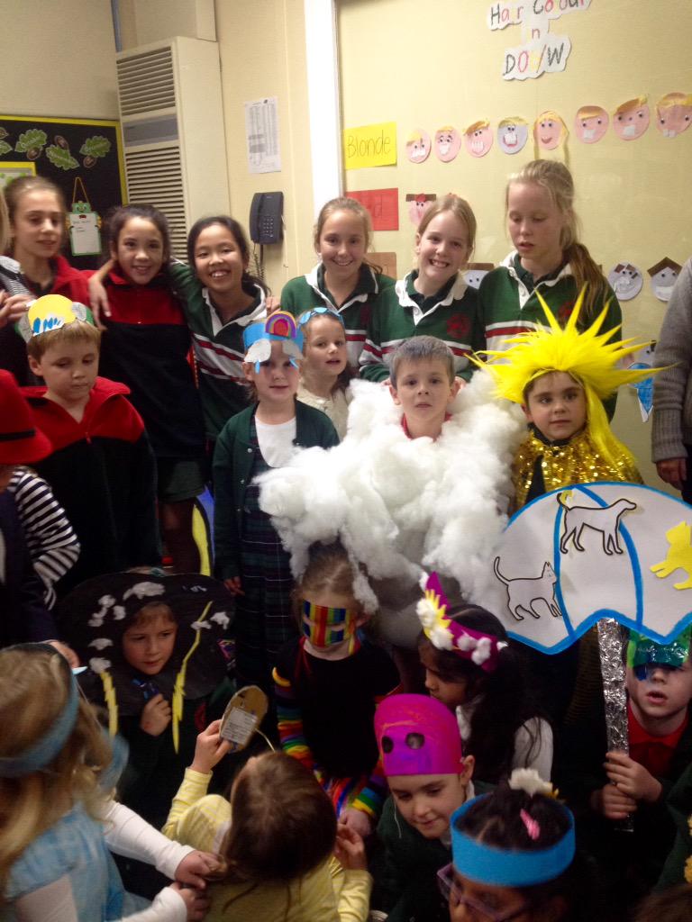 emilyemmaross's tweet photo. Very exciting seeing the #cpsdiscovery kids on #TenNews tonight, so many great weather jokes! http://t.co/ye6xlYE9zN