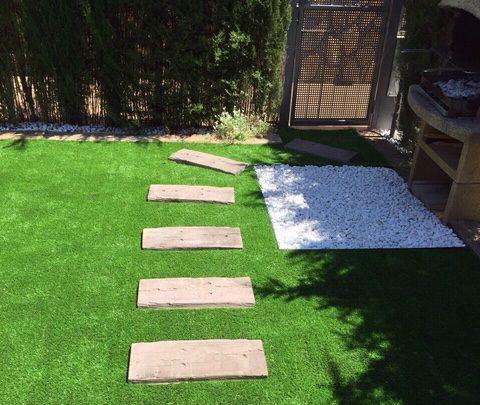 gazonIAG's tweet photo. Gazon synthétique modèle IRIS et son chemin pavé. #gazonsynthetique

http://t.co/kJiuGBT6tX http://t.co/4ey5GRE6Cs