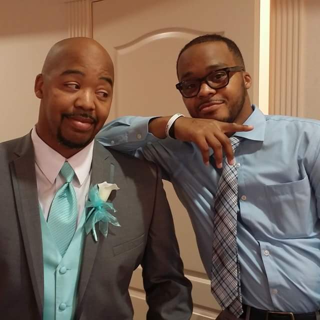 djcurdy's tweet image. With my bro @DeezCurdys before this wedding #CurdyVision #curdylifestyle