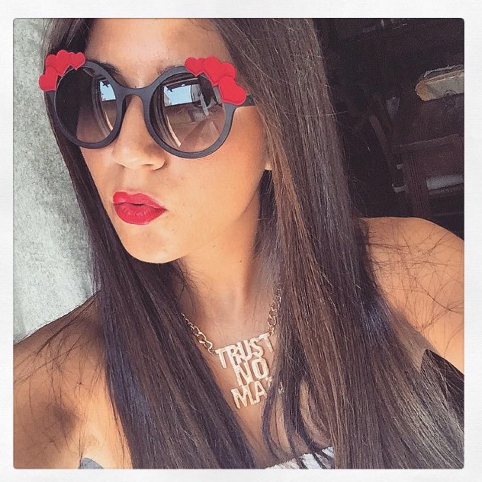 Bijouets's tweet photo. Girls loves Cambiami #bijouets #3dprinting #summer #sunglasses http://t.co/ZXgJv7hwld
