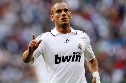 Happy Birthday to Wesley Sneijder who turns 31 today.
- 1 Champions League
- 1 Serie A
- 1 La Liga
- 1 Eredivisie 