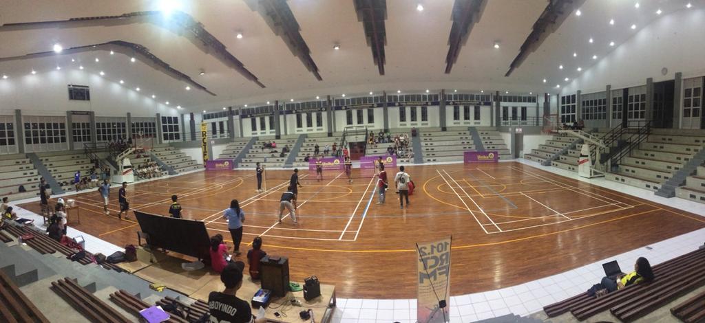 Day 2 POPSI SINERGI 2015! badminton semakin malam semakin panas offensio