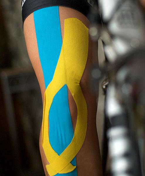 condorcycles's tweet photo. If pain in front of knee, raise saddle 3mm increments until pain stops. If pain in back, lower your seat #TipToolbox http://t.co/AbMOcBSvw1