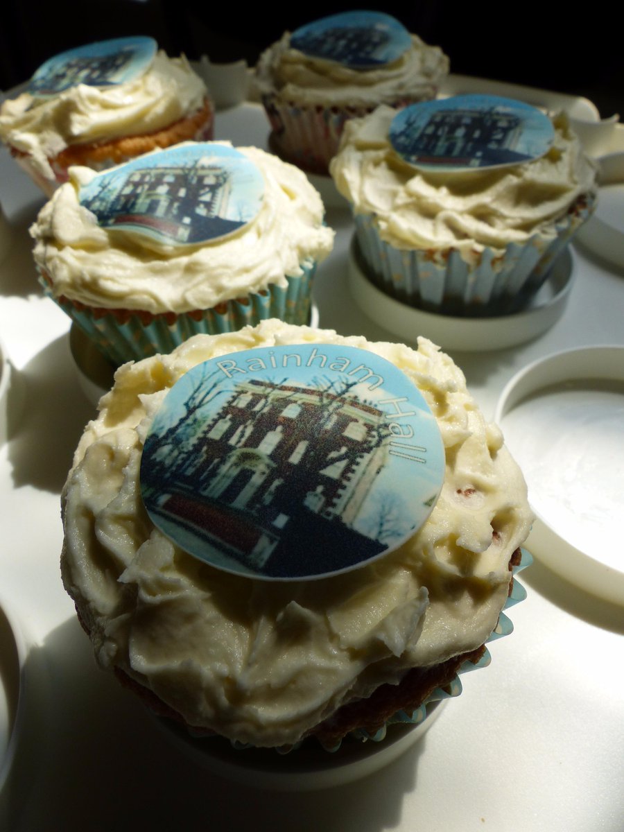 RainhamHallNT's tweet photo. Rainham Hall cupcakes made by one of our wonderful volunteers, Chris. Tasted as yummy as they look! #inspirationMW http://t.co/b6smBtra3e
