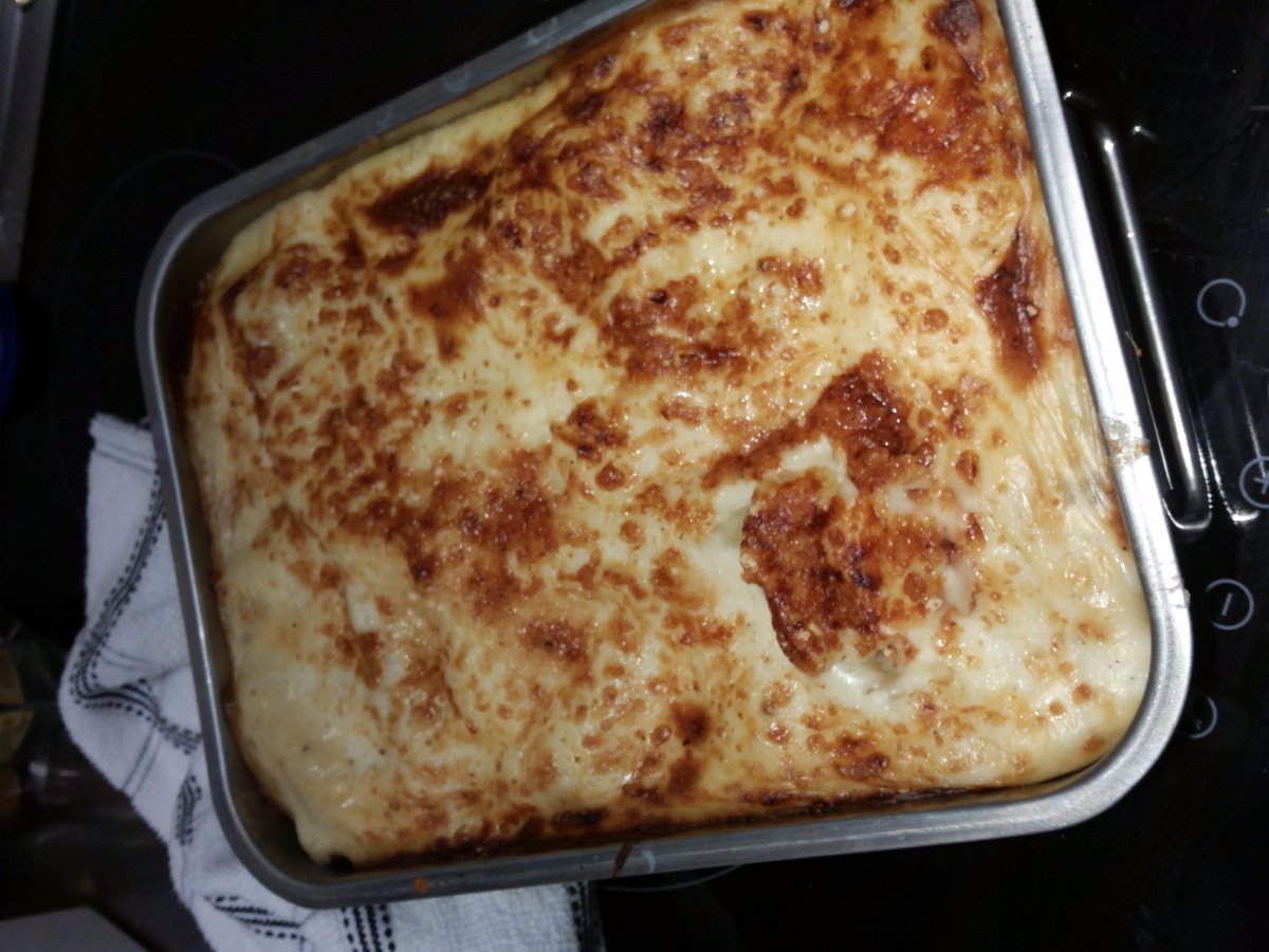 Sage & Relish (@sageandrelish) on Twitter photo #Homemade #Lasagne just out of the oven! Made with #organic <a href="/GoodwoodFarm/">Goodwood Farm</a> beef & milk & local veg! Delicious!! #Hove #Homemade #Lasagne just out of the oven! Made with #organic <a href="/GoodwoodFarm/">Goodwood Farm</a> beef & milk & local veg! Delicious!! #Hove