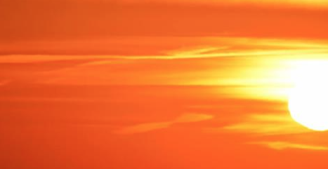 ClimateMaster's tweet photo. Don't let the heat get you down this #summer. Geothermal can help you stay cool at lower costs http://t.co/drEJYaxSmw http://t.co/V2QoUCIdfq