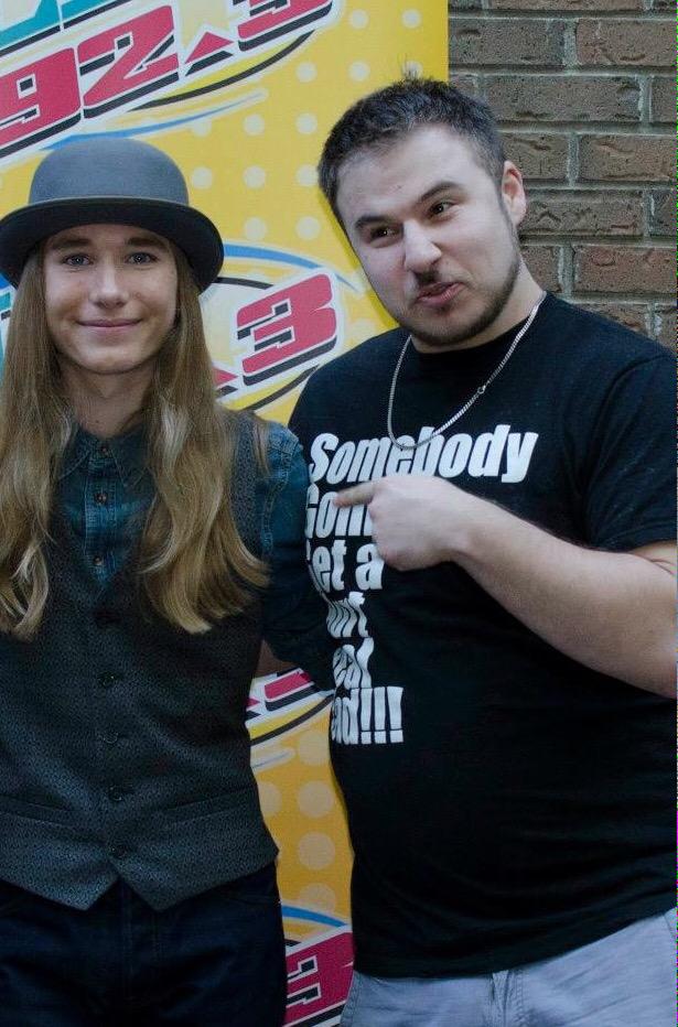 Lifewithigor's tweet photo. Me: Was Sawyer Fredericks nice? Igor: He's the tiniest human ever. SOMEONE GIVE HIM A SANDWICH OR TEN. @SawyerFrdrx http://t.co/1SFIMUY9Yd