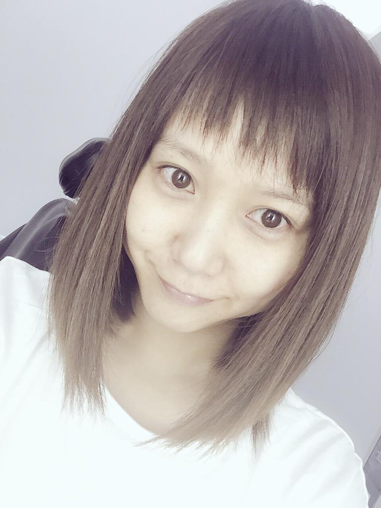 田中里奈 そういえばハワイの前にフェイシャルエステでお肌のメンテナンスしたの 初めて行った所なんだけど 施術後は顔色もワントーン上がってめちゃいい感じに Salon By Bulk Homme T Co Mhzsmlnwad Http T Co Fasj1kshuu Twitter