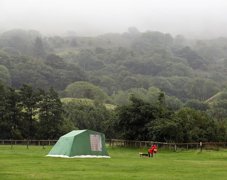 The 5 beauty essentials to pack for any camping adventure - ow.ly/O2Lej