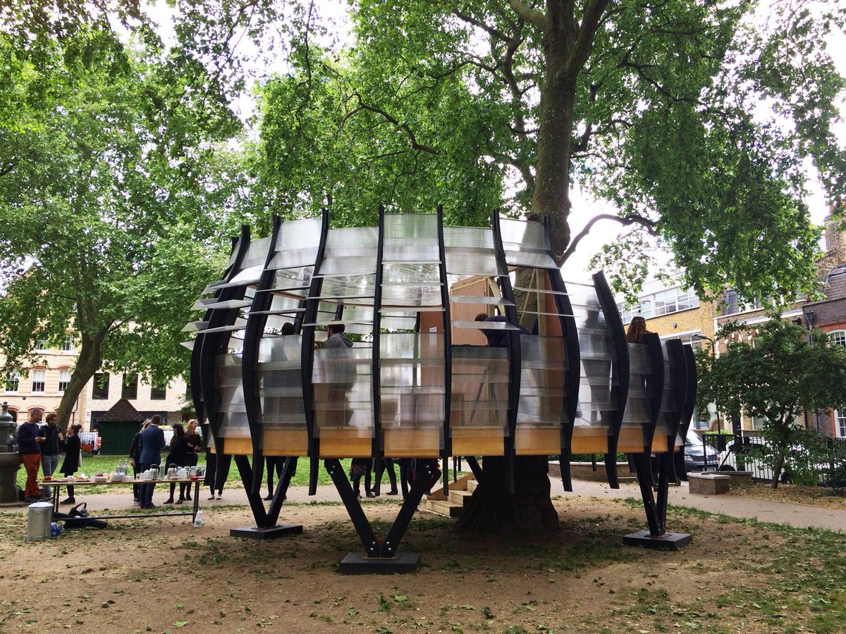 onofficemag's tweet photo. Fancy co-working in a treehouse? Just email the tree and book your desk http://t.co/kQ10MlRxDV #ParkHack #TREExOFFICE http://t.co/WYzC0D3wAh
