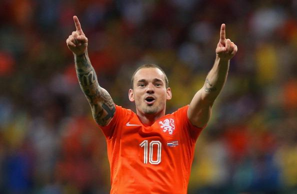 Happy Birthday, Wesley Sneijder!

31 years
1 Eredivisie
1 La Liga
1 Serie A
1 UCL
1 FIFA CWC
2 Super Lig

Maestro. 