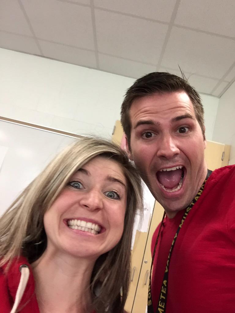 kemnski's tweet image. @MeteaMath Students challenging themselves to become better problem solvers. #mathmoment