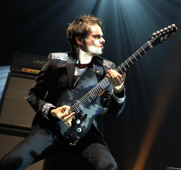 Happy birthday shoutout to \s Matthew Bellamy! 