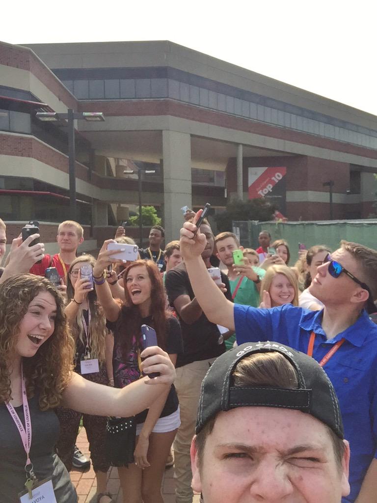 cardscaleb's tweet photo. Super into ourselves #cardinalchallenge http://t.co/oJDdqWnNSp