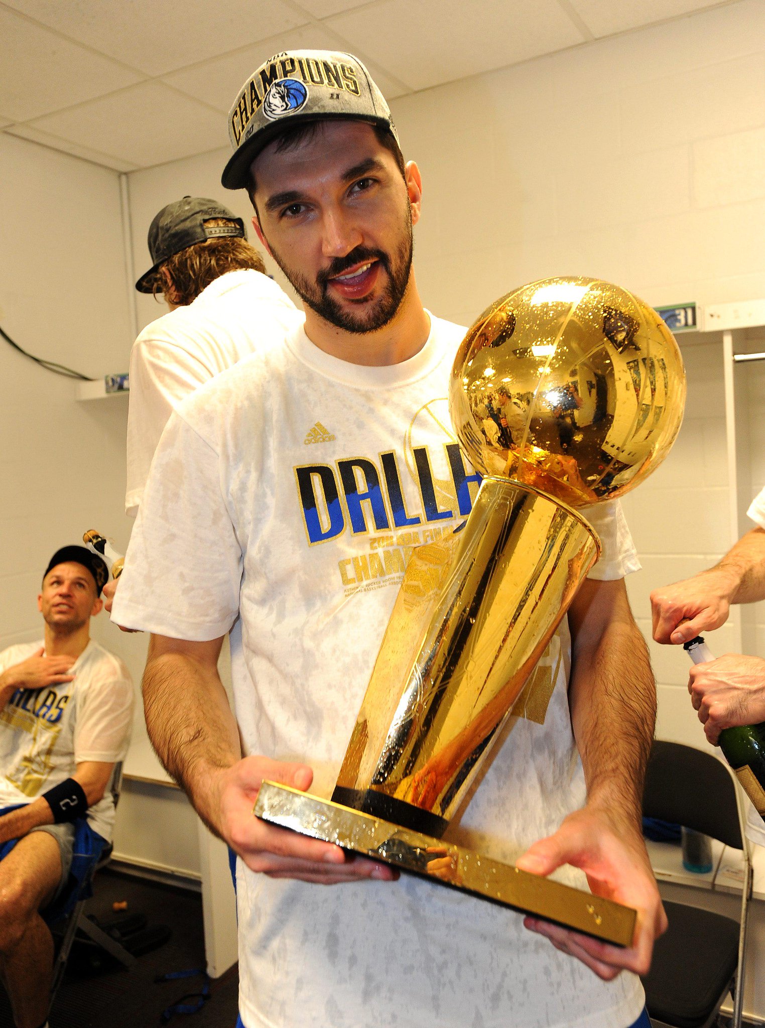 Happy Birthday to one of my favorites of all time, Peja Stojakovic.  Great player, even better person. 