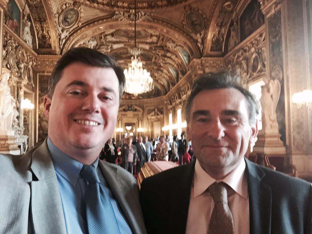C_Frassa's tweet photo. Entretien au #Sénat avec #DominiqueHoppe, #président de l'@AFFOImonde. #Francophonie #Organisations #Internationales http://t.co/1YyRejFFtm