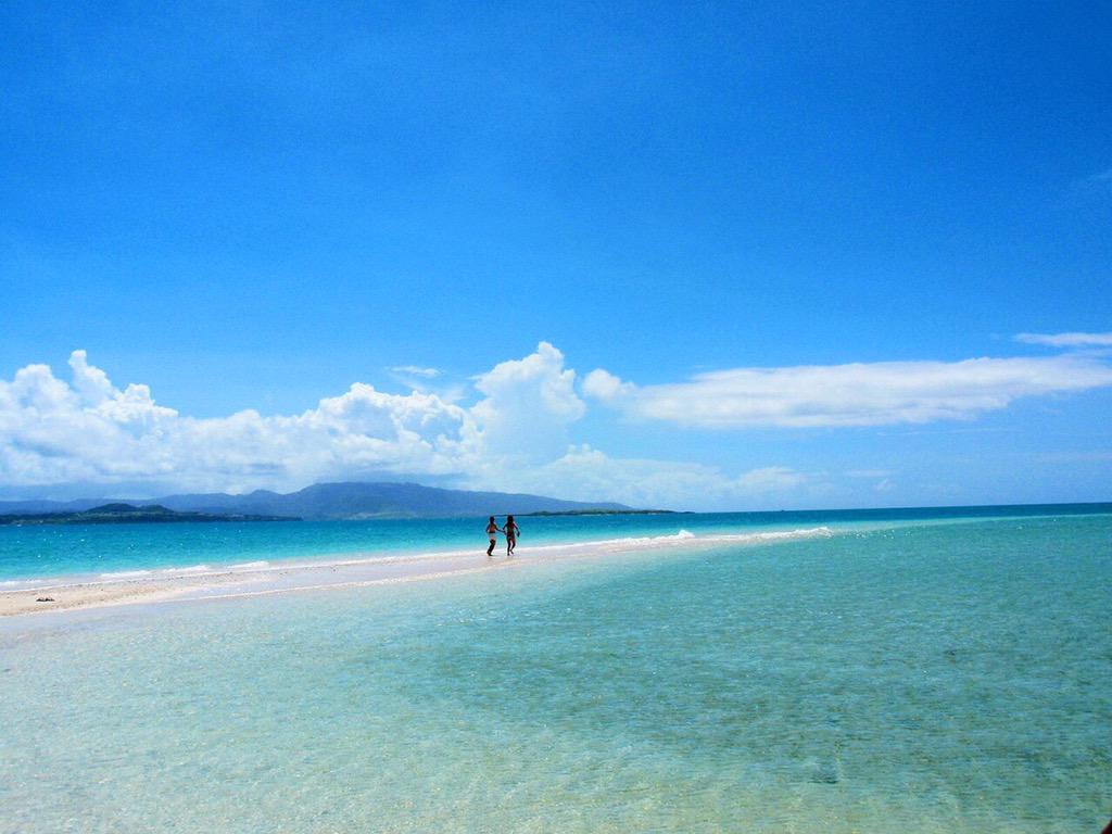 beautiful_view2's tweet photo. 小浜島の海♡
きれいー♡ https://t.co/gpku2u66pn