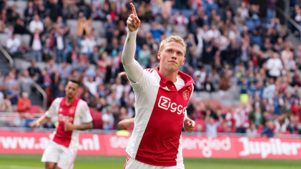 Happy birthday Viktor Fischer: Tillykke med fødselsdagen

 