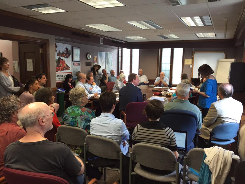 AndrewCasler's tweet photo. More than 20 attend Tompkins old library committee meeting. @ithacajournal http://t.co/l0wEjvJLQD