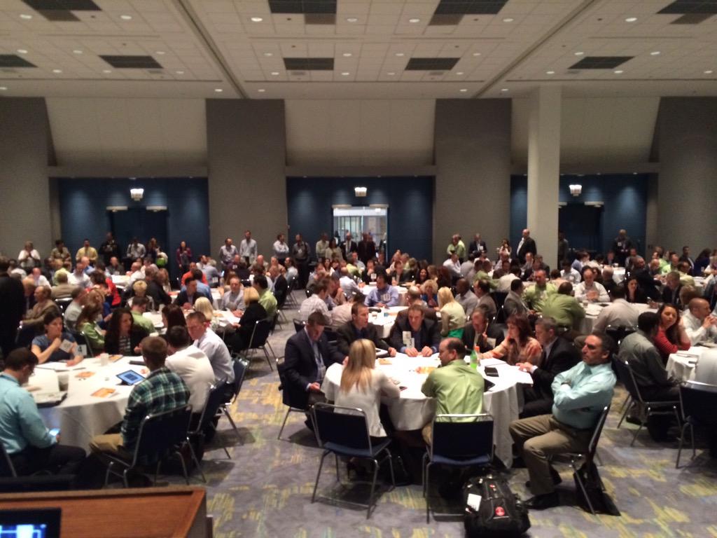 bieging9's tweet image. Packed @FMI_Connect #FutureLeaders to see @Alan_Fine #DropKnowledge on Coaching to Meet Business Results #MustReads