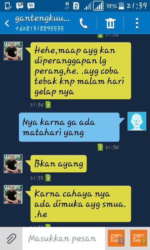 elinkarinna's tweet photo. Ini perlu di abadikan karna selama pacaran baru kali ini dwi gombal2an haha berasa ABG lagi.makasi syg http://t.co/5wPL7VnWqw