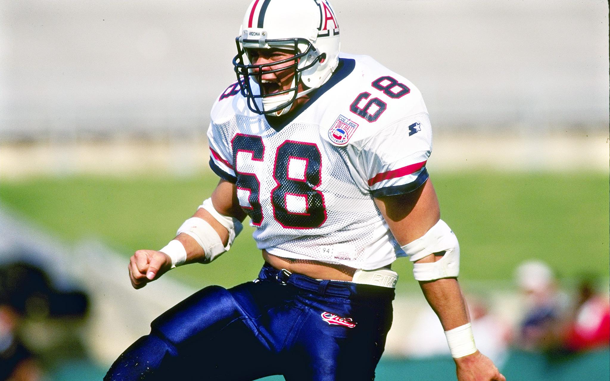 Happy birthday to alum and 3X SB champ Tedy Bruschi! 