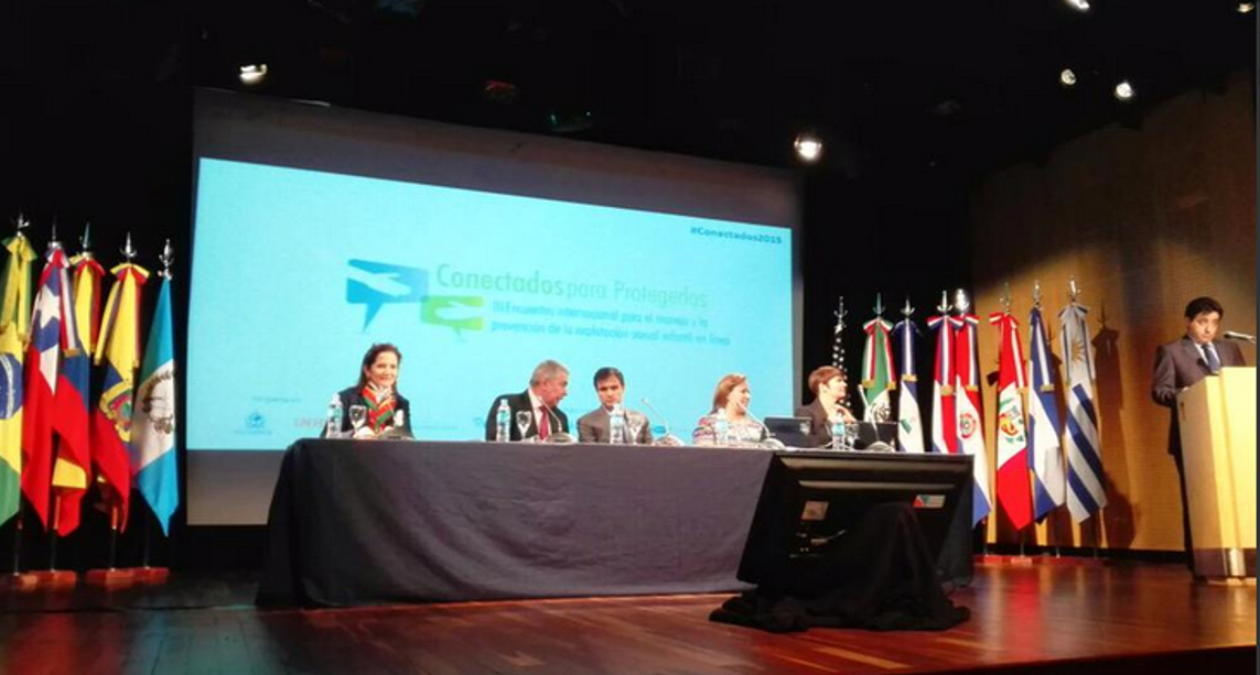 ICBFColombia's tweet photo. Estamos en III Encuentro Internacional #Conectados2015 Argentina. Prevención explotación sexual en línea. #TeProtejo http://t.co/pFU7a9Jm2I
