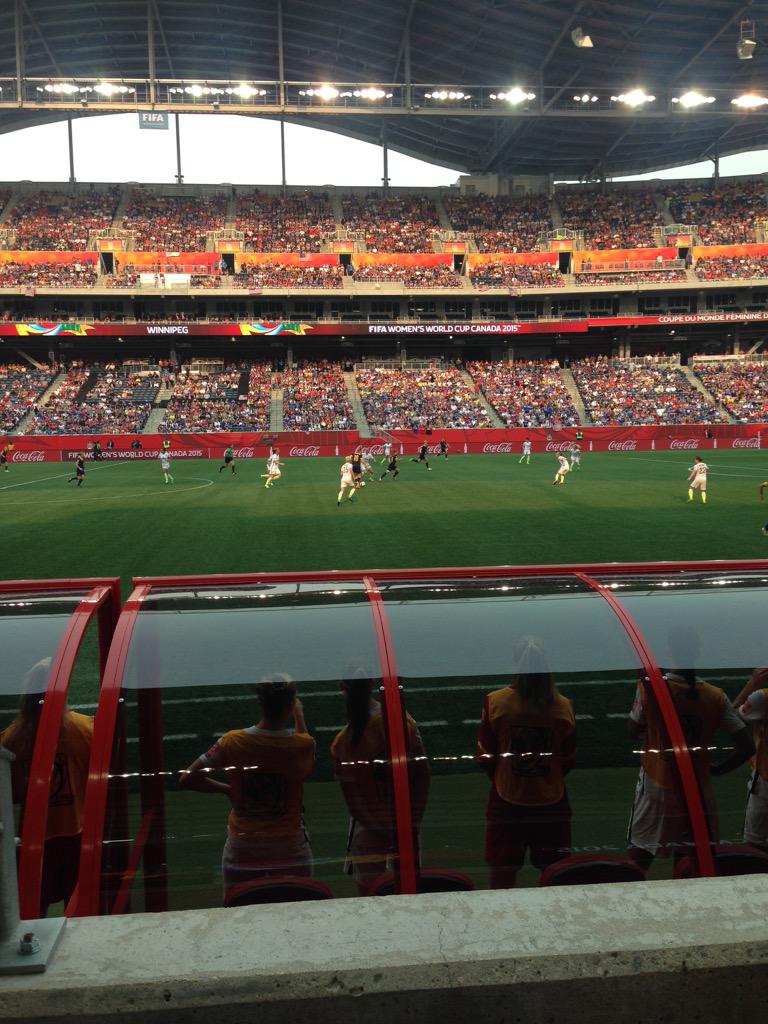 ryankeenan1021's tweet photo. Yesterday was quite a great day #USAvAUS #SWENGA #FIFAWWC2015 http://t.co/n9QA5uQt2v