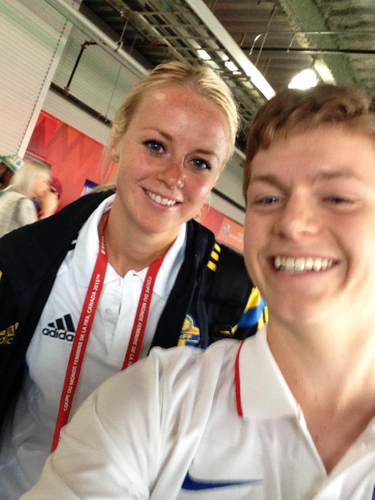 ryankeenan1021's tweet photo. Yesterday was quite a great day #USAvAUS #SWENGA #FIFAWWC2015 http://t.co/n9QA5uQt2v