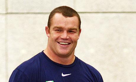 Un Pilier Anglais au #RCT #Top14

 facebook.com/permalink.php?…