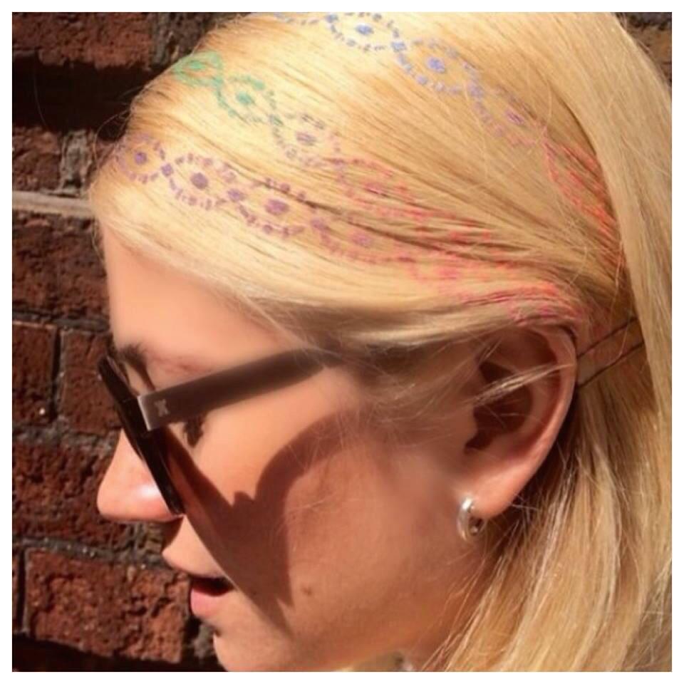 Concoctions's tweet photo. Lover of new hair trends? You need to check out hair chalking as seen on @PixieLott #festivalhair #hairtrend #love http://t.co/x1W8cfVltn