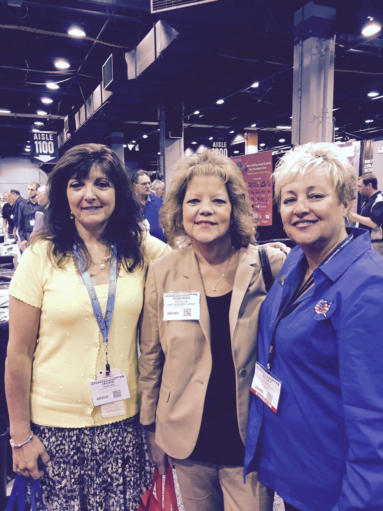 OfficialLinkMag's tweet image. #fastenertech15 @JackieVentura1 great show!