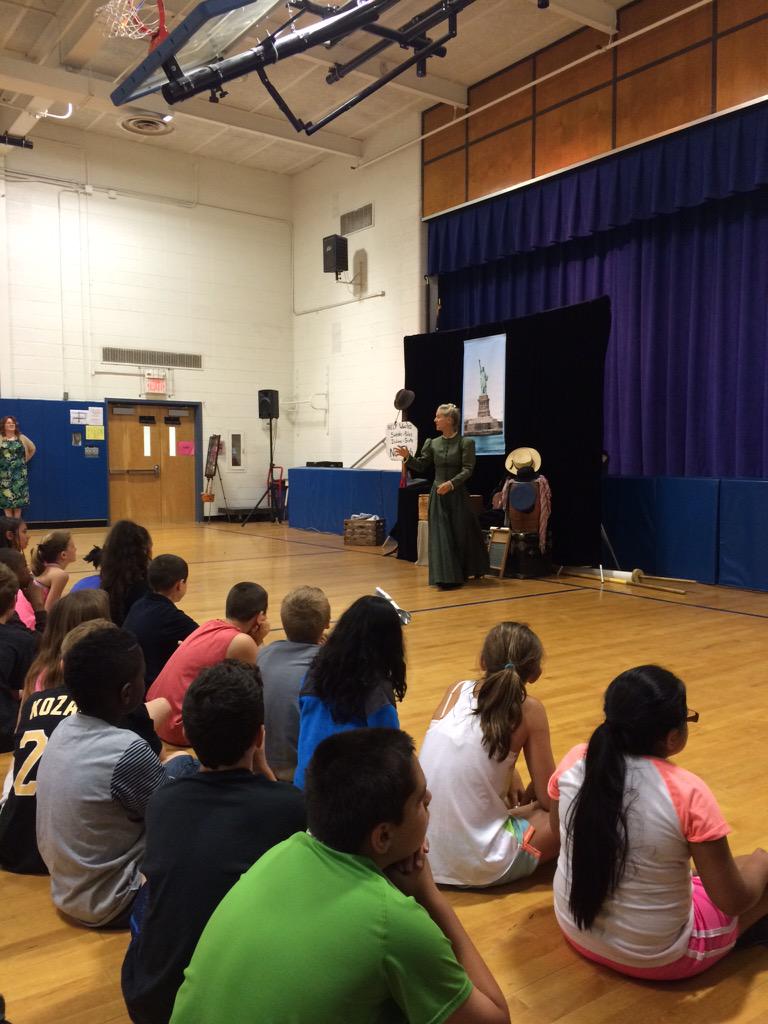 MissLinfante's tweet photo. 4th grade students are involved in learning about the journey of an Irish immigrant! #fourthgradefun http://t.co/jODJL3AEAq