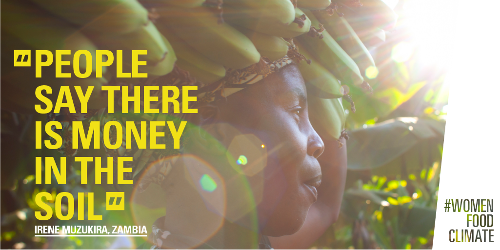 oxfaminnigeria's tweet photo. 'People say there's money in the soil’, Irene.Let's beat #climatechange.Join #WomenFoodClimate http://t.co/cSKSaAAgnW http://t.co/UNQewezPFV