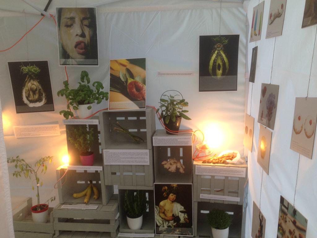 ILOVESQUIRTING's tweet photo. Venerdì sera al TOILETPARK riproporremo la tanto piaciuta mostra SEXPO presentata al MIAMI il weekend passato! http://t.co/LRRXNDBFWH