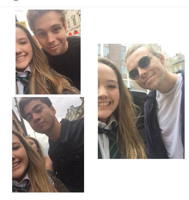 proyecto_5SOS's tweet photo. 3/4 con fans en Manchester (via rowyso.updater en IG) http://t.co/Mr7O7yM0WE