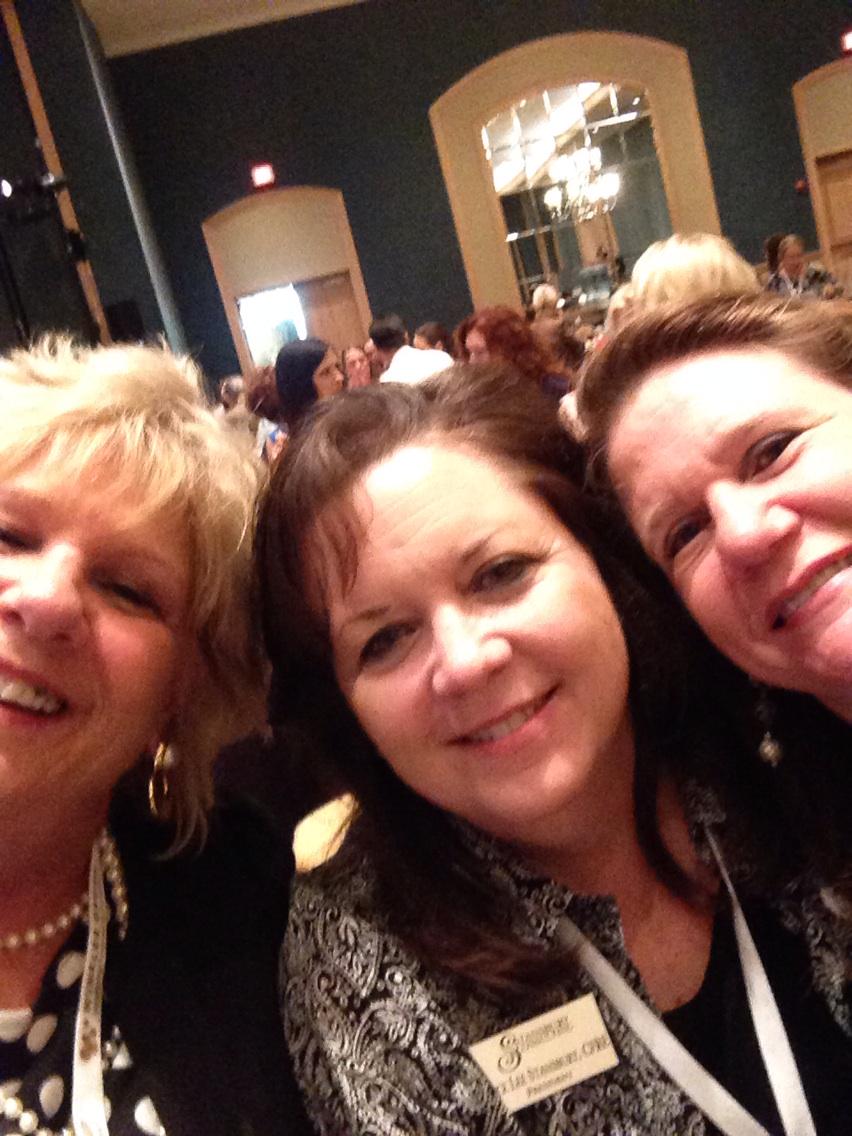 StansburyCFRE's tweet photo. Fun with #fundraisers #AFP15PP @AFPFL @SalvationArmyUS @HabitatSA http://t.co/B6m3XPVpmI