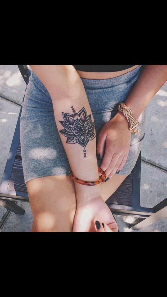 LiveForTattoos's tweet image. 